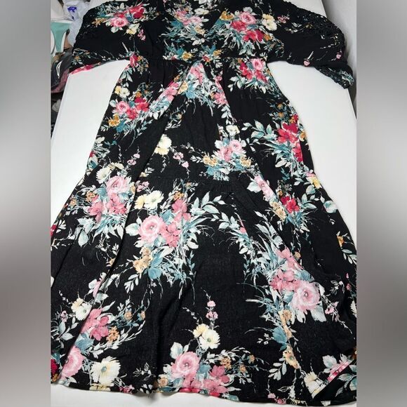 LIFE Black Kimono Floral Duster Long Maxi Jacket Lace Crochet Button Topper Sz M - Picture 8 of 11